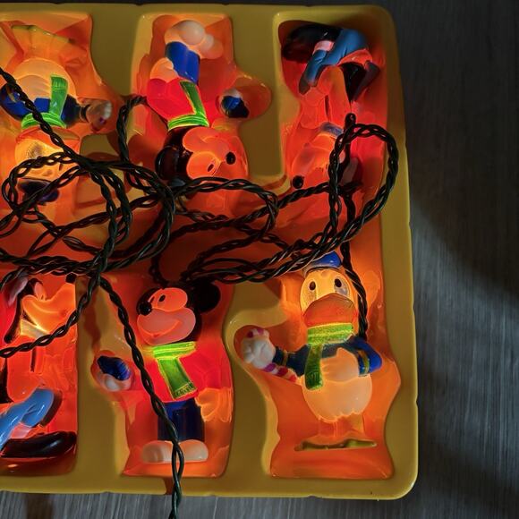 Disney 10 Light Christmas Tree String Lights MICKEY MOUSE & Friends Goofy Donald - Picture 9 of 11